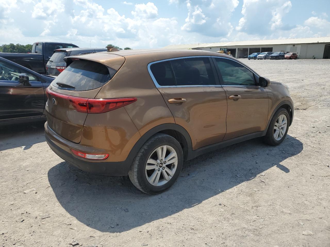 KNDPM3AC7H7084009 2017 Kia Sportage Lx