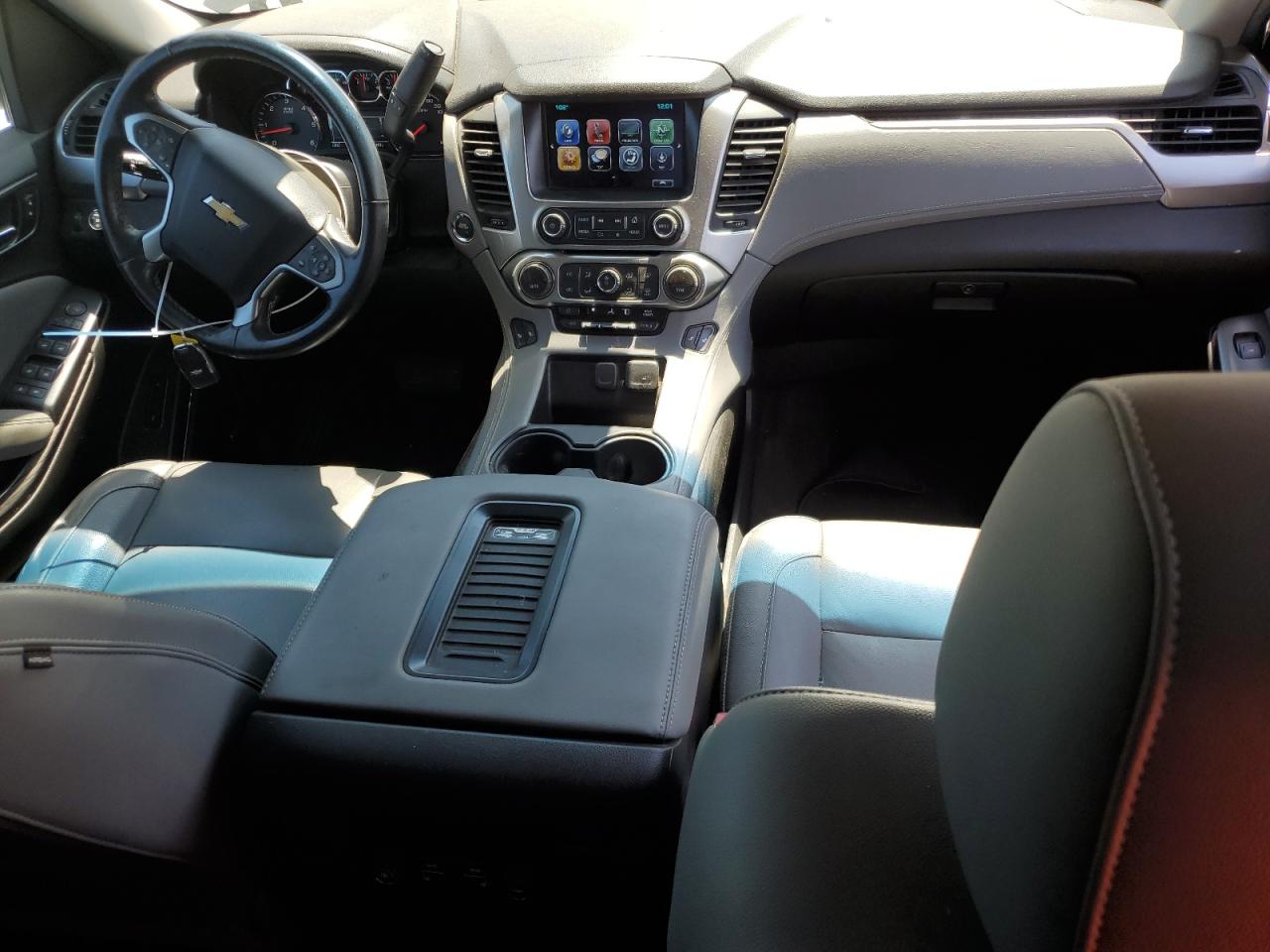 1GNSCBKCXHR125847 2017 Chevrolet Tahoe C1500 Lt