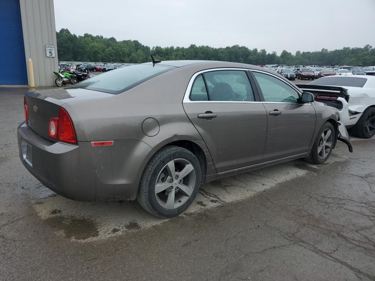 1G1ZC5E10BF369608 2011 Chevrolet Malibu 1Lt