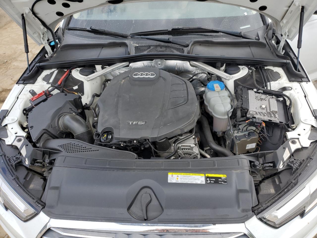 WAUENAF49HN015650 2017 Audi A4 Premium Plus