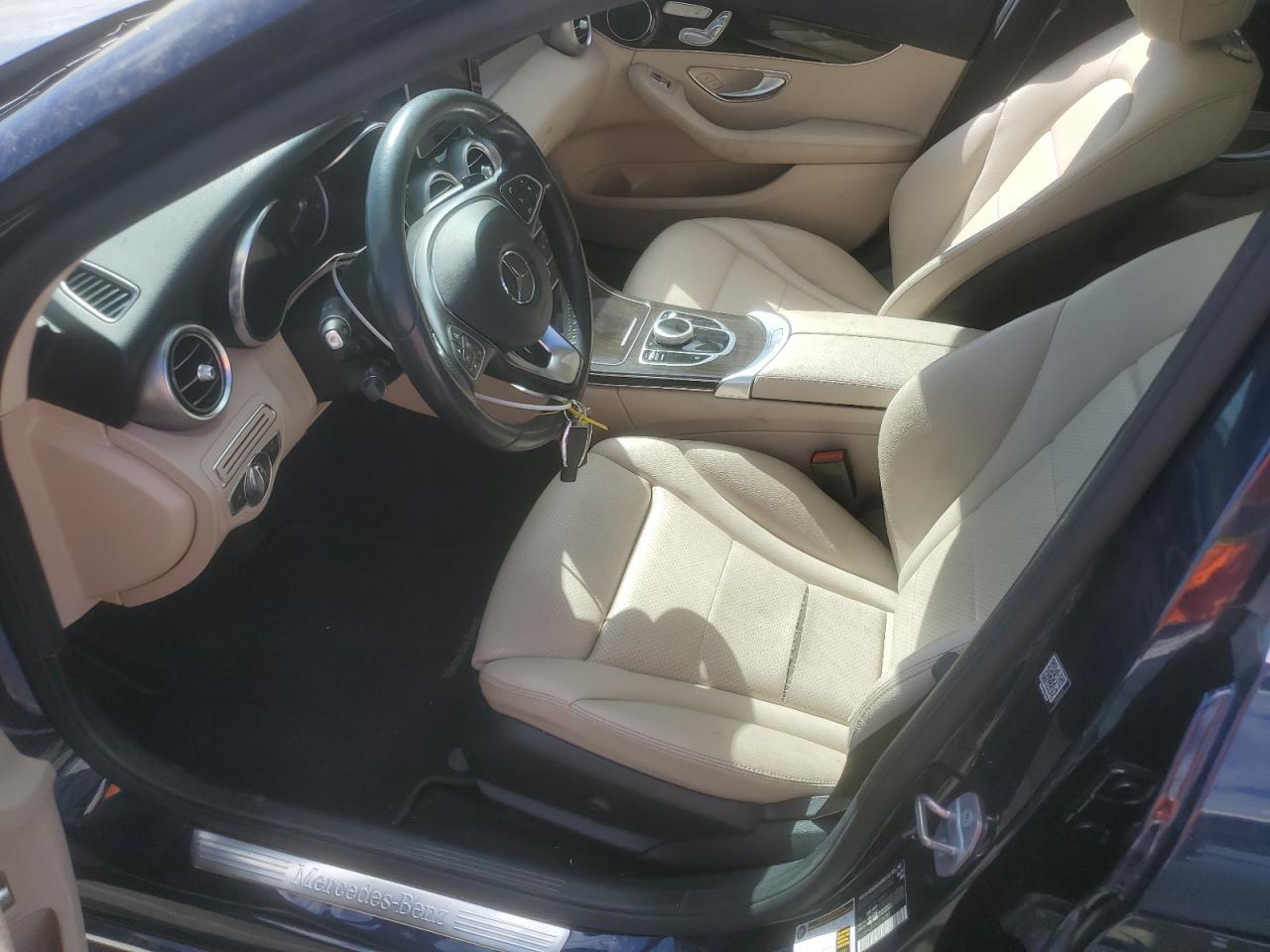 55SWF4JB7HU229383 2017 Mercedes-Benz C 300