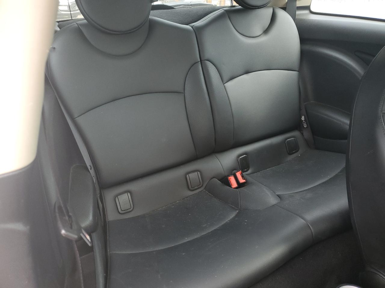 WMWSV3C54BTY13231 2011 Mini Cooper S