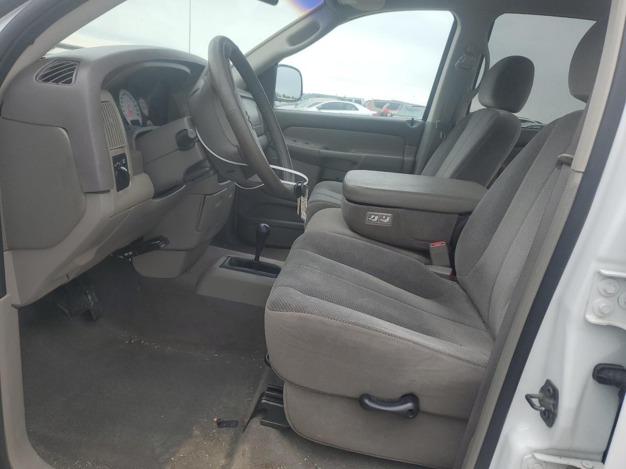 1D7HU18NX2S568363 2002 Dodge Ram 1500