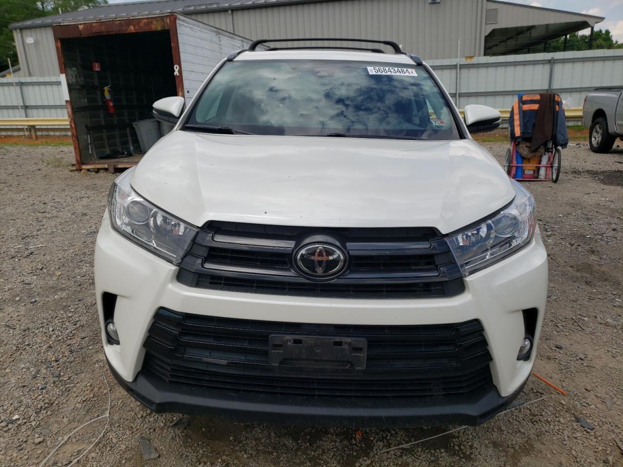 5TDJZRFHXJS547920 2018 Toyota Highlander Se