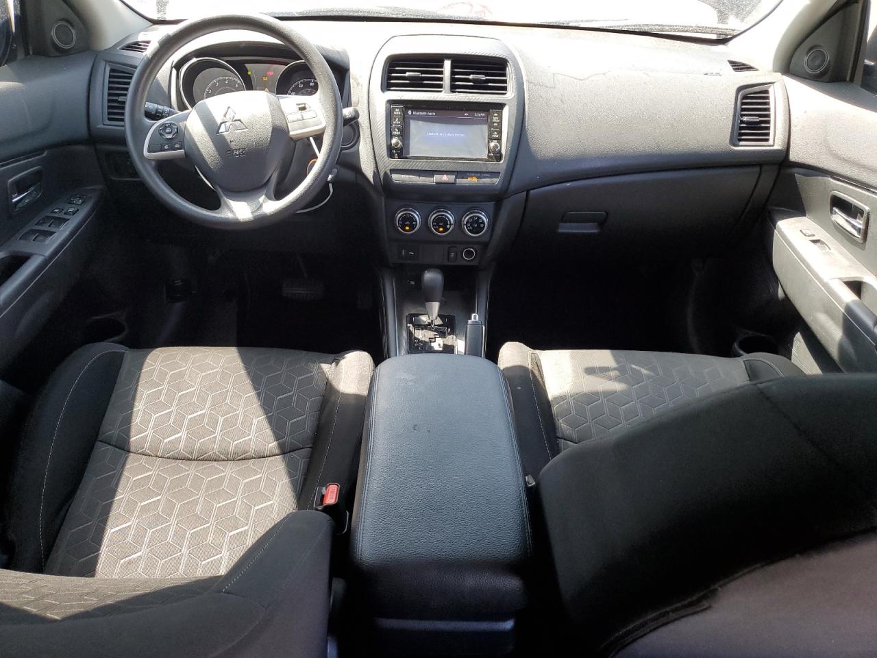 JA4APUAU2NU003940 2022 Mitsubishi Outlander Sport Es