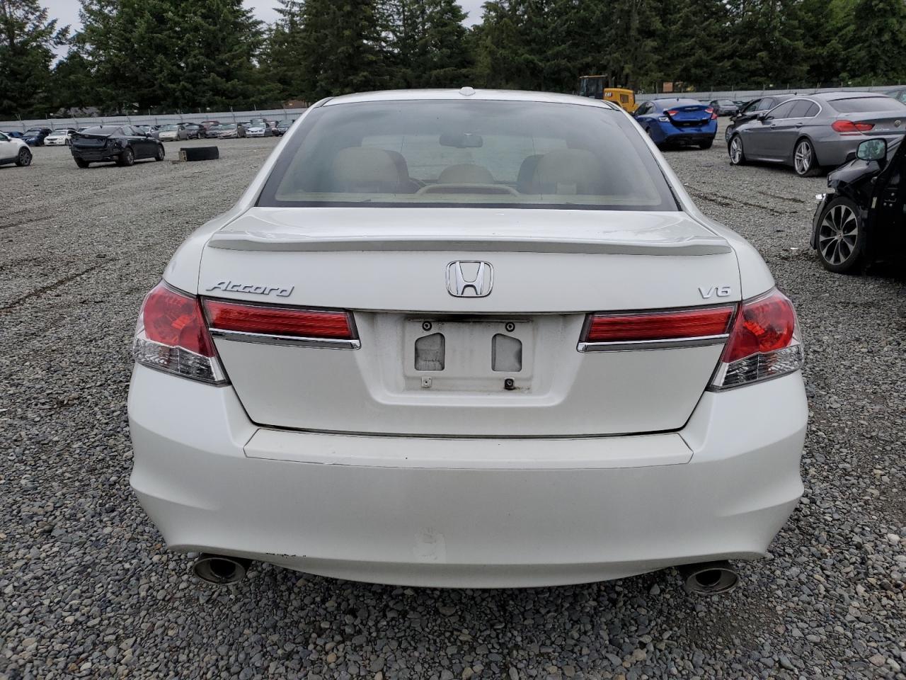 1HGCP3F83BA027327 2011 Honda Accord Exl