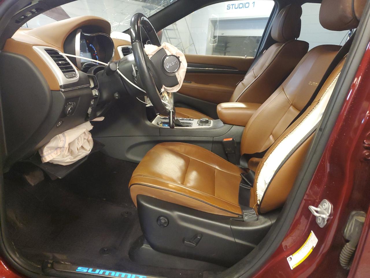 1C4RJFJG0JC337576 2018 Jeep Grand Cherokee Summit