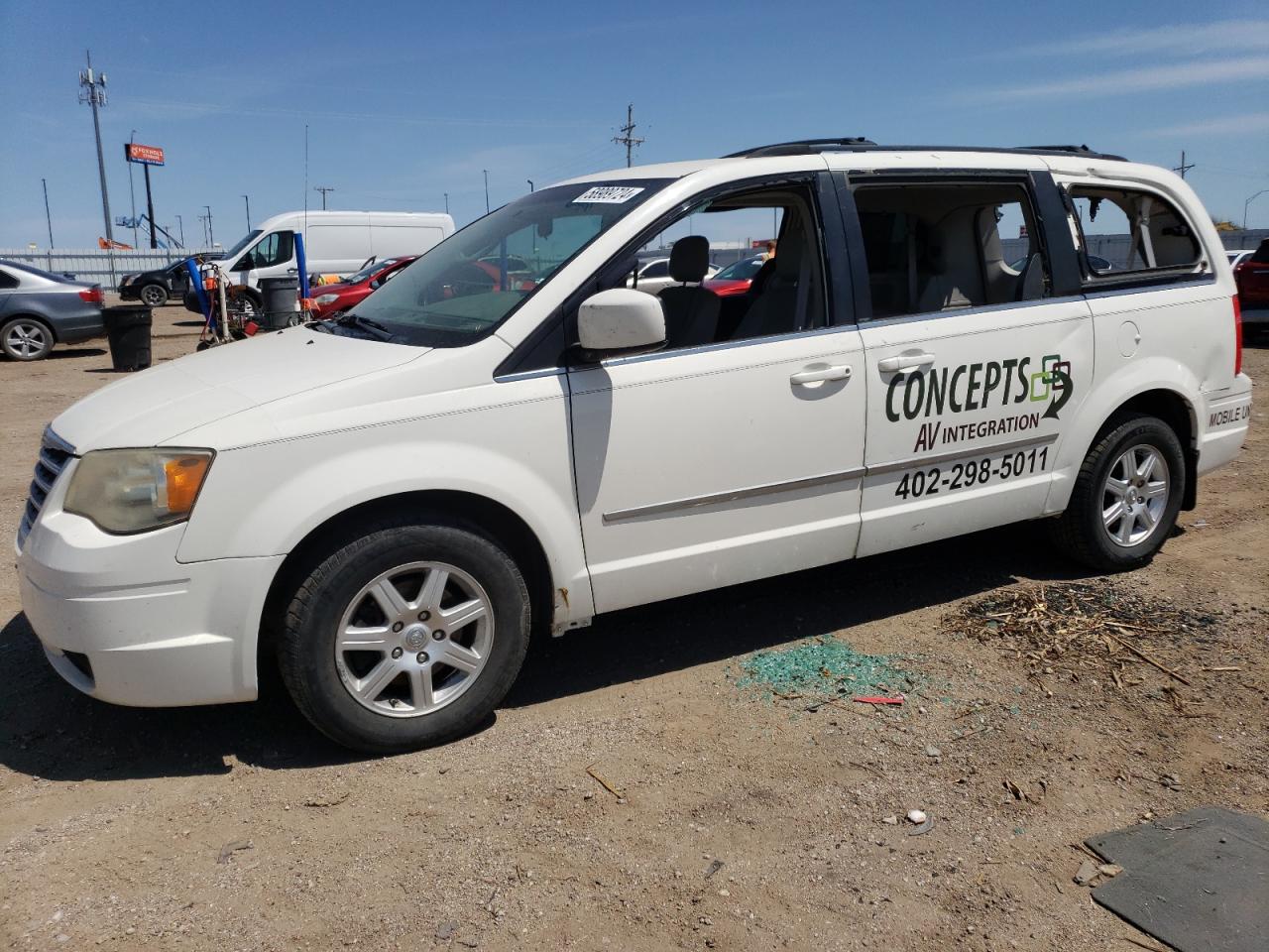 CHRYSLER TOWN & COUNTRY TOURING