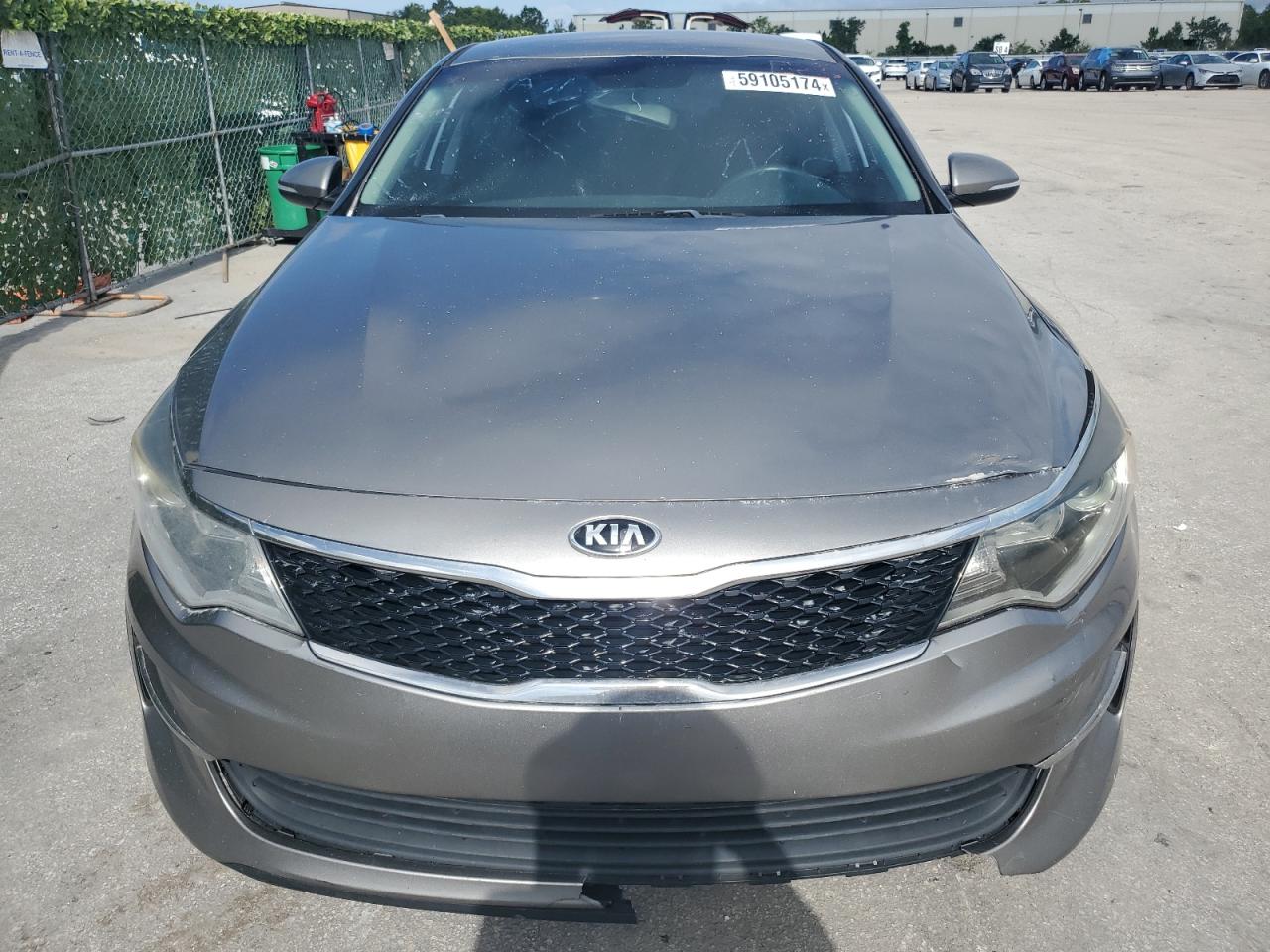 2017 Kia Optima Lx vin: 5XXGT4L34HG166955