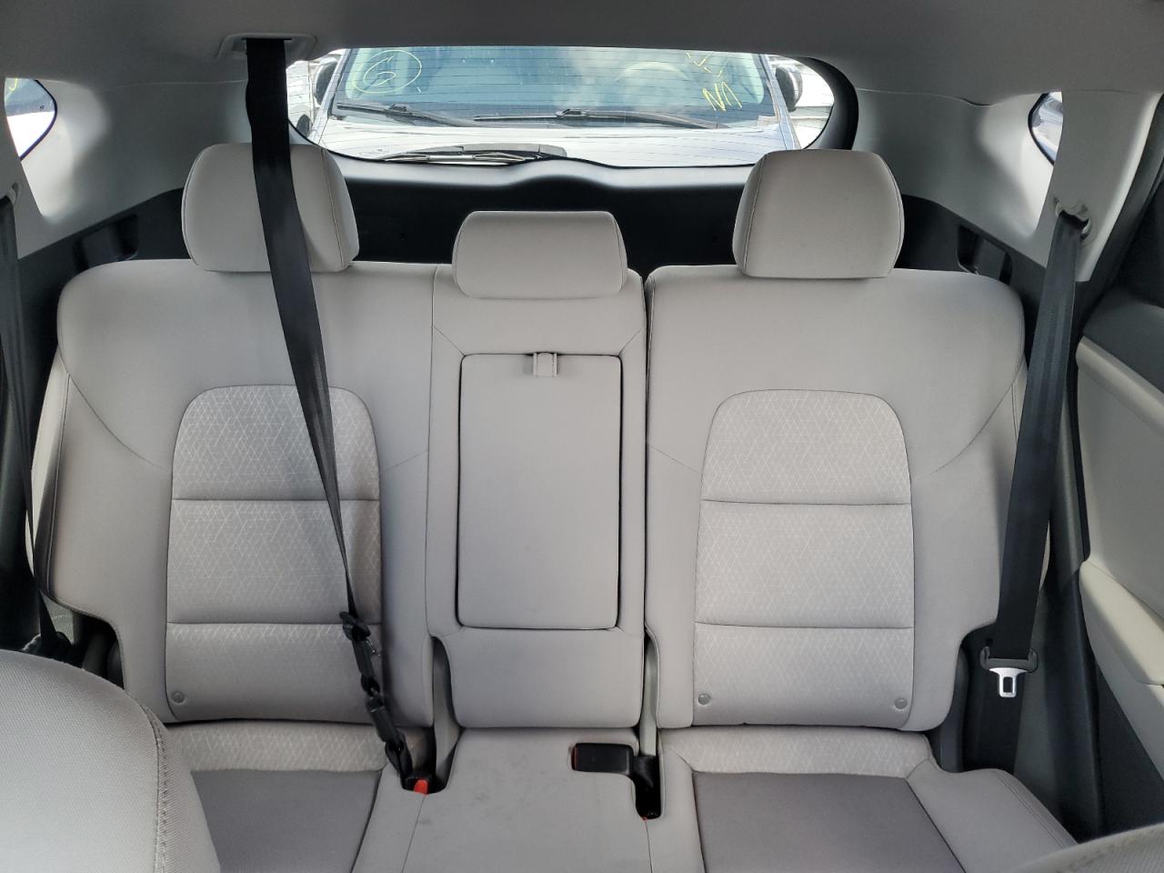 KM8J23A44JU658539 2018 Hyundai Tucson Se