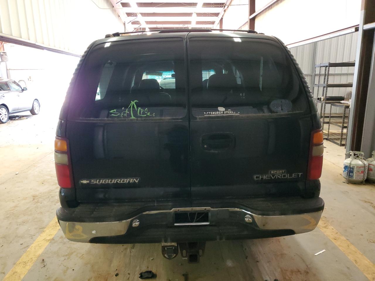 3GNGK26U11G230262 2001 Chevrolet Suburban K2500