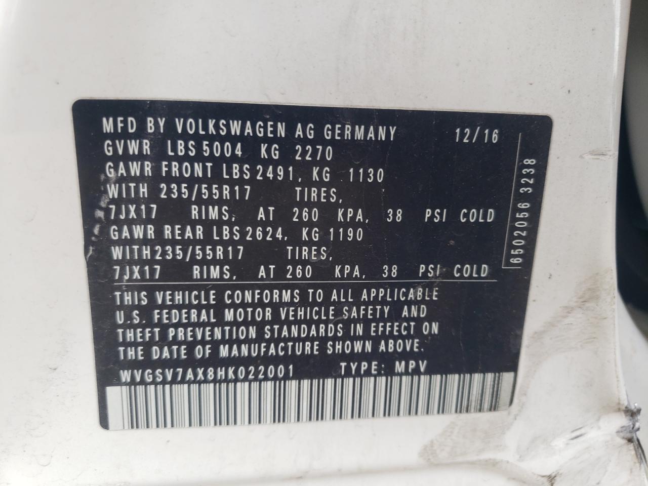 WVGSV7AX8HK022001 2017 Volkswagen Tiguan Wolfsburg