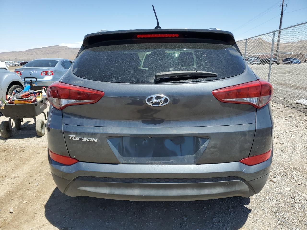 KM8J33A4XHU524268 2017 Hyundai Tucson Limited
