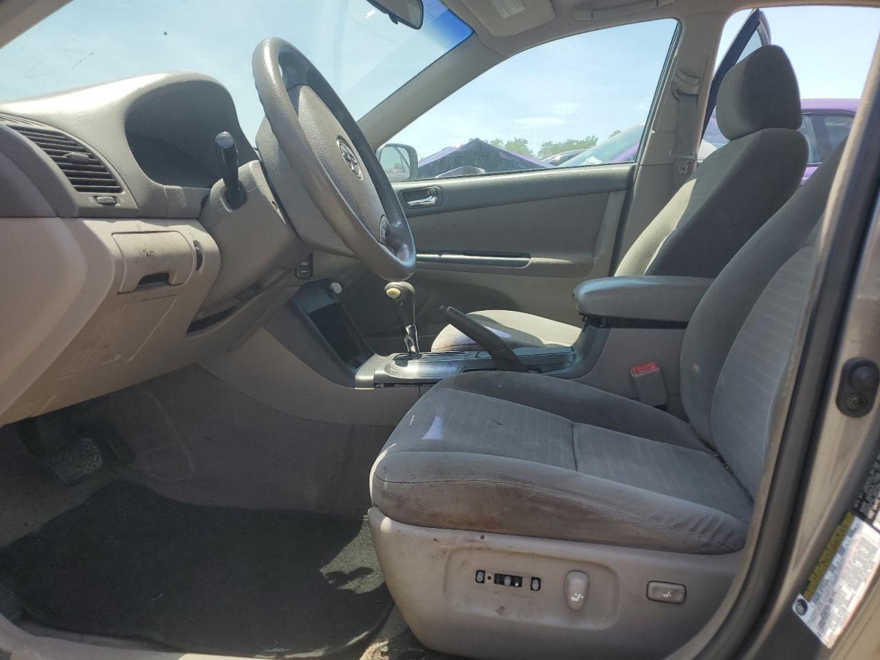 4T1BE32K25U529519 2005 Toyota Camry Le