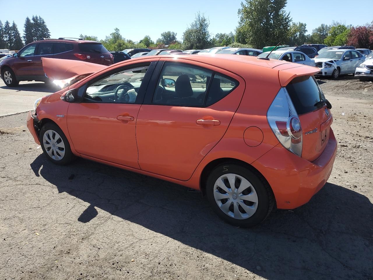 2014 Toyota Prius C vin: JTDKDTB37E1073146