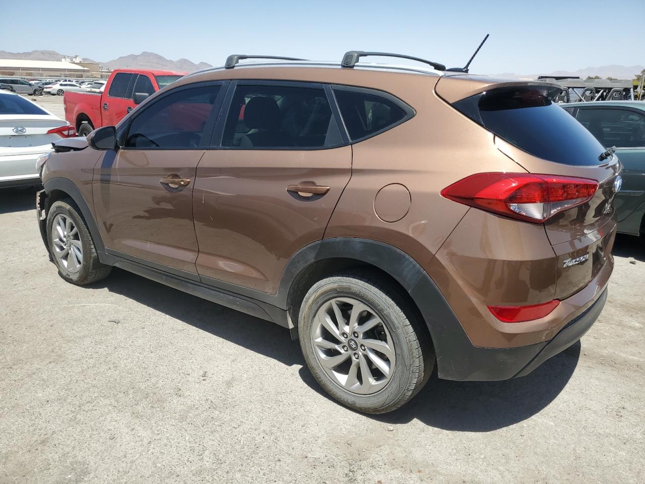 2016 Hyundai Tucson Limited vin: KM8J33A43GU188767