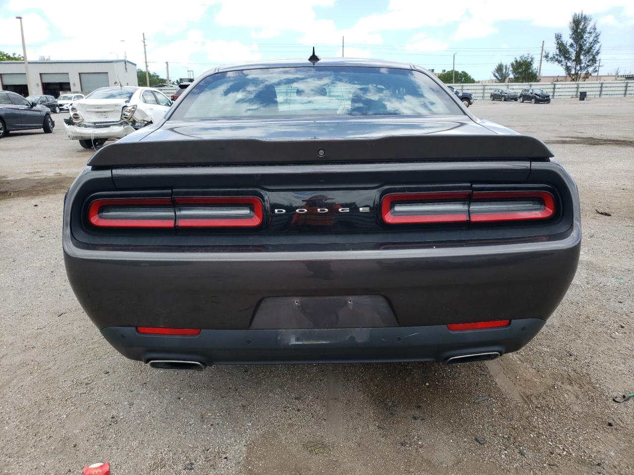 2C3CDZBG2FH855632 2015 Dodge Challenger Sxt Plus