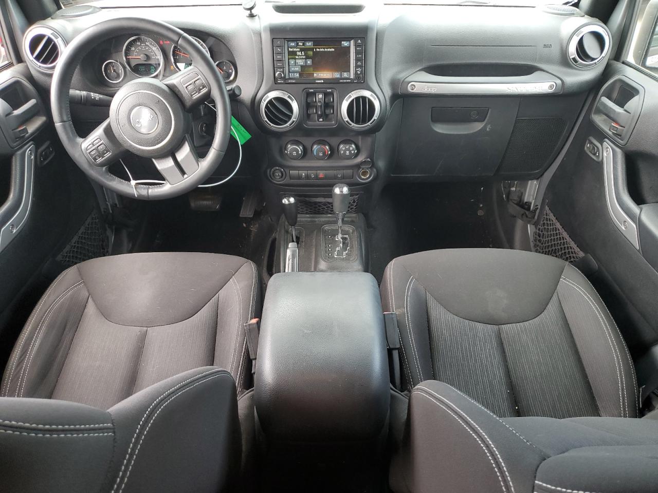 1C4BJWEG5FL689801 2015 Jeep Wrangler Unlimited Sahara