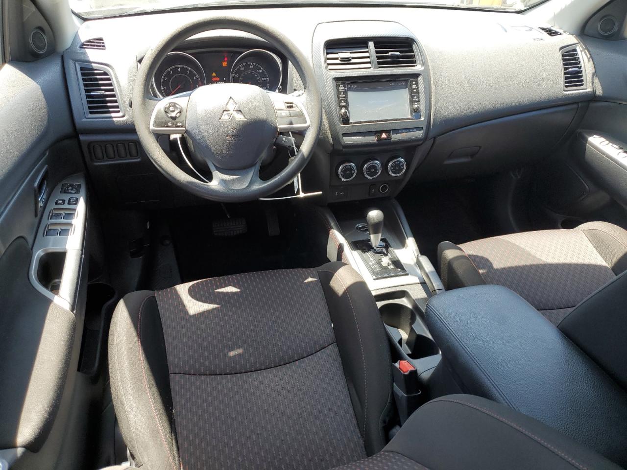 JA4AR3AU3KU020780 2019 Mitsubishi Outlander Sport Es