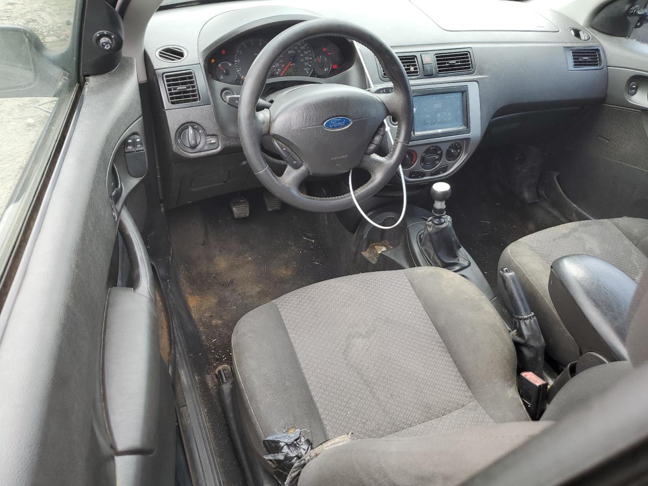1FAHP31N77W279101 2007 Ford Focus Zx3