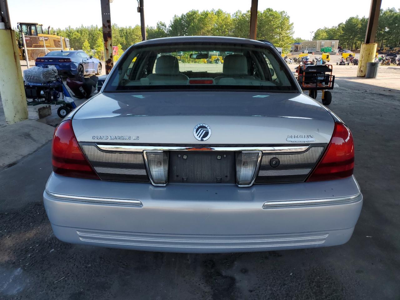2MEBM7FVXAX616573 2010 Mercury Grand Marquis Ls