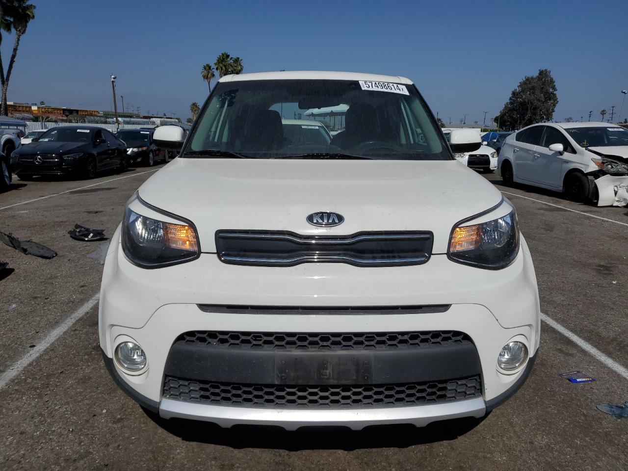 KNDJP3A55J7559046 2018 Kia Soul +