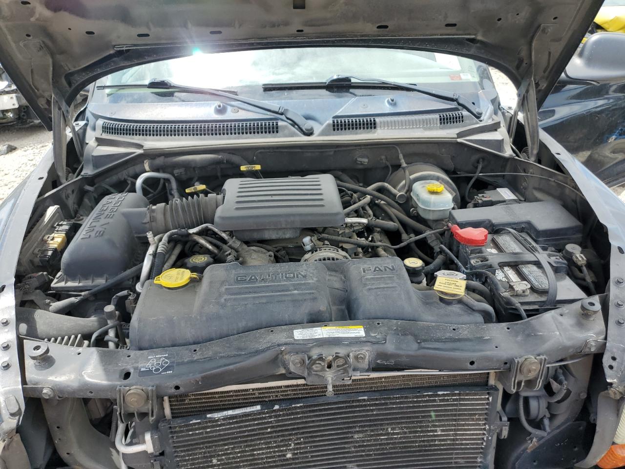 1B4HS48N52F117333 2002 Dodge Durango Slt