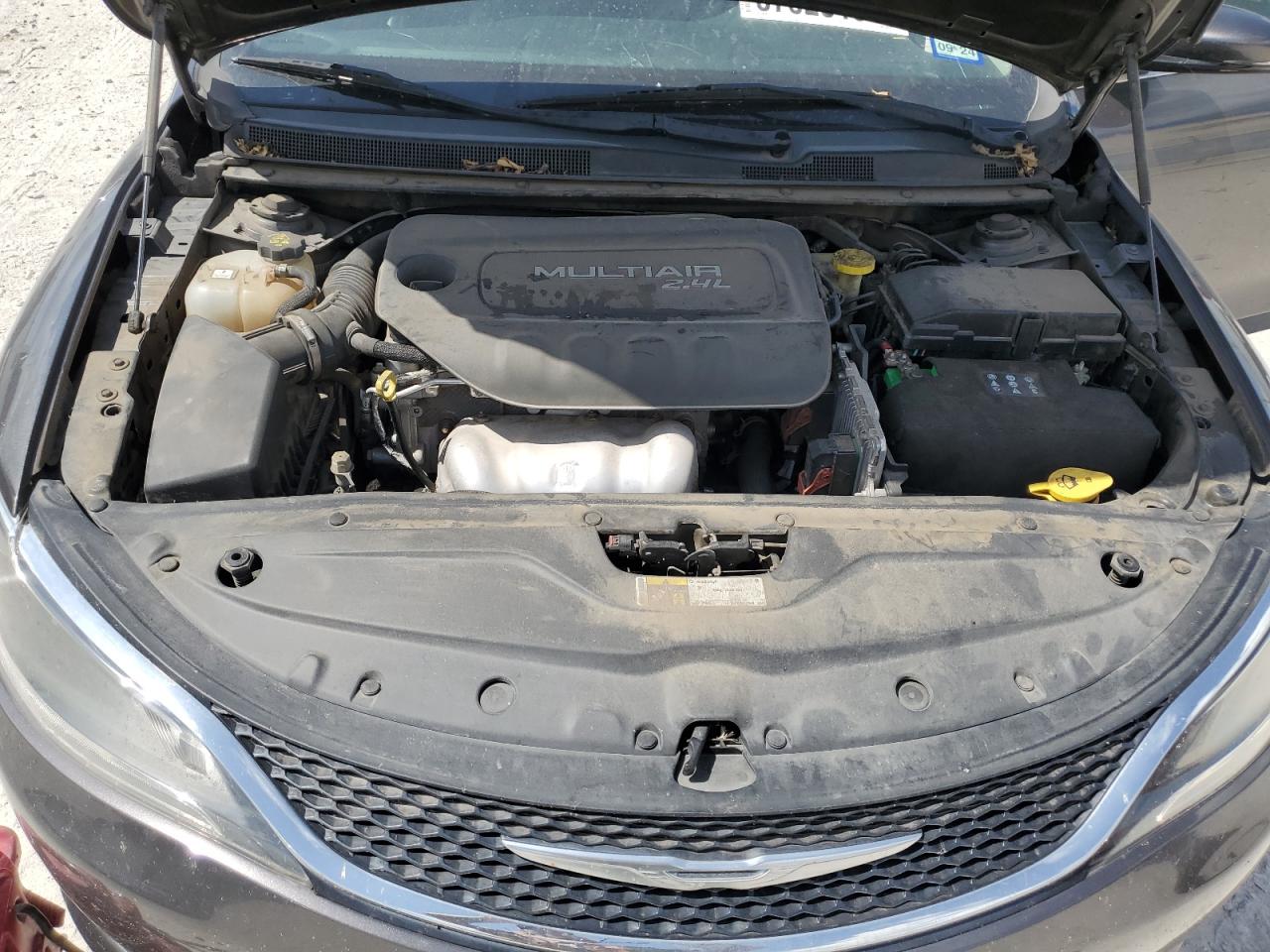 1C3CCCCB5FN559725 2015 Chrysler 200 C