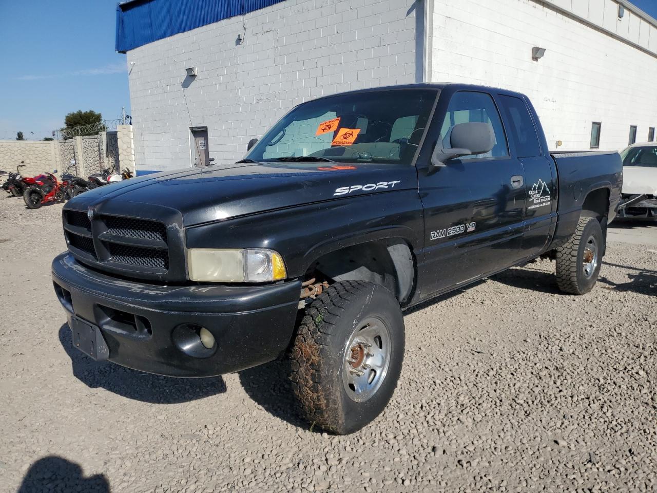 1B7KF23W6XJ626319 1999 Dodge Ram 2500