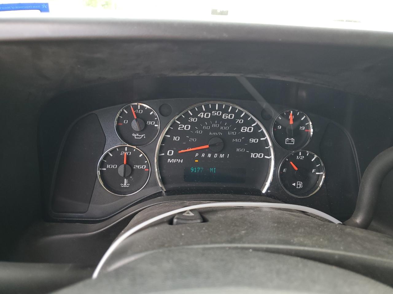 1GCWGFCF8F1255927 2015 Chevrolet Express G2500