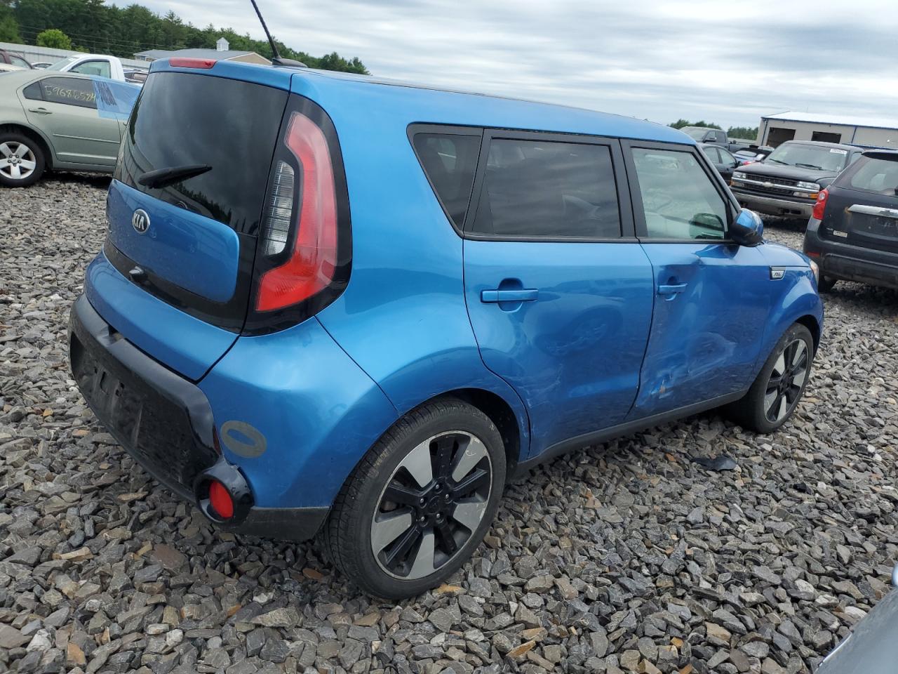 KNDJP3A56G7304608 2016 Kia Soul +