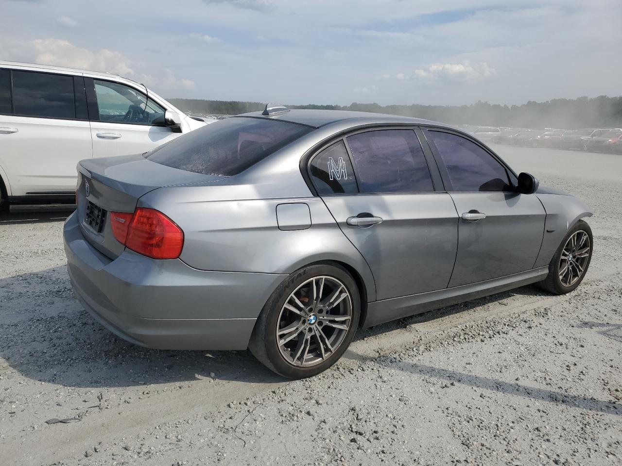 WBAPH5C54BA442480 2011 BMW 328 I Sulev