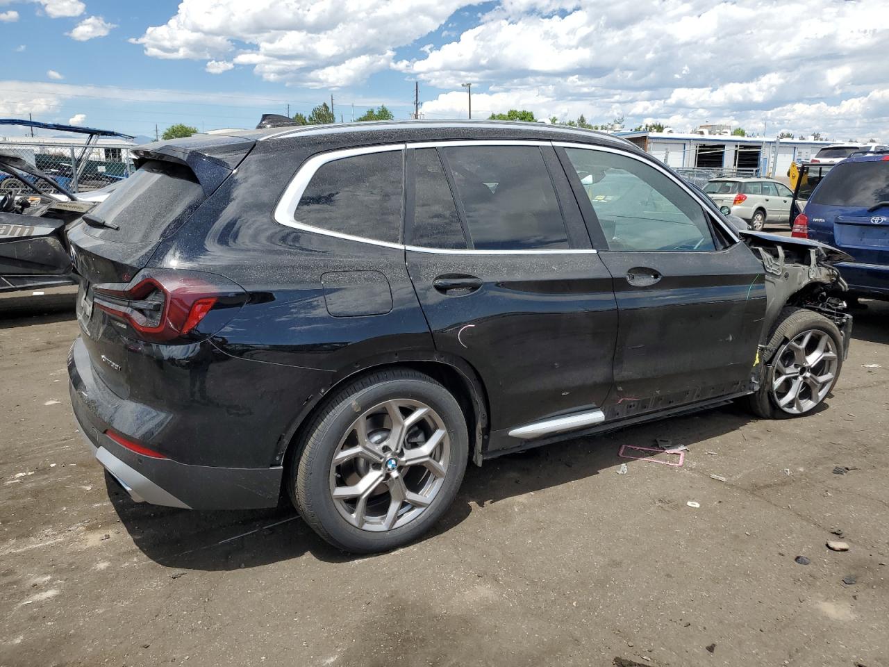 2022 BMW X3 xDrive30I vin: 5UX53DP06N9J89409