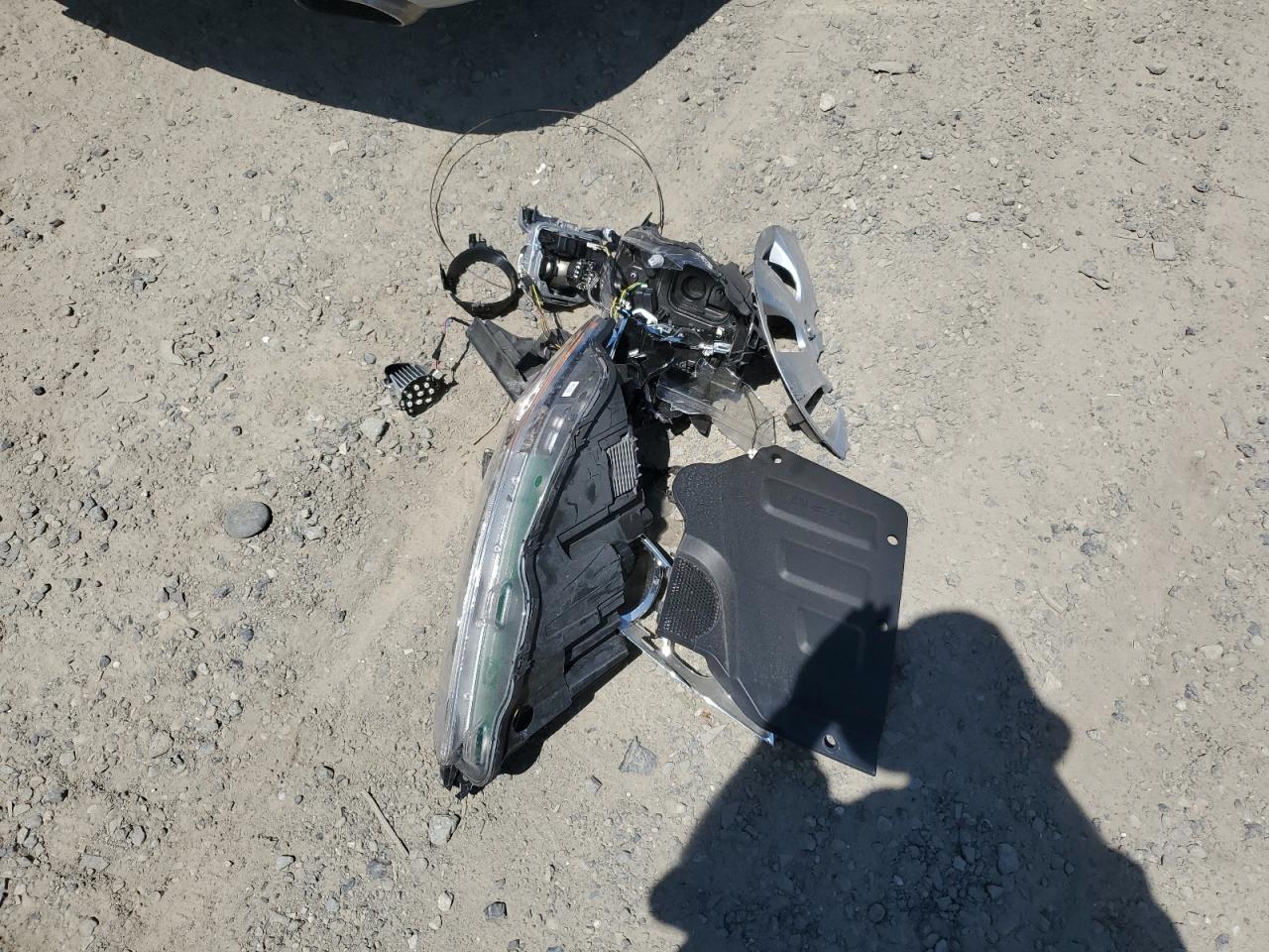 SAJWA1GE0BMV16175 2011 Jaguar Xj Supercharged