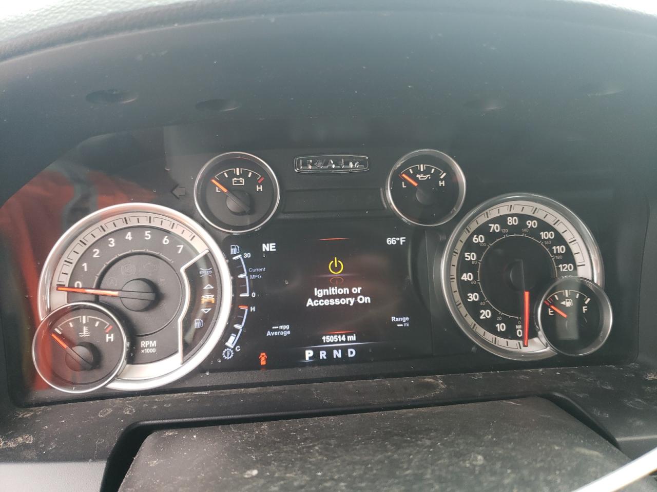 1C6RR7MT4FS702093 2015 Ram 1500 Sport