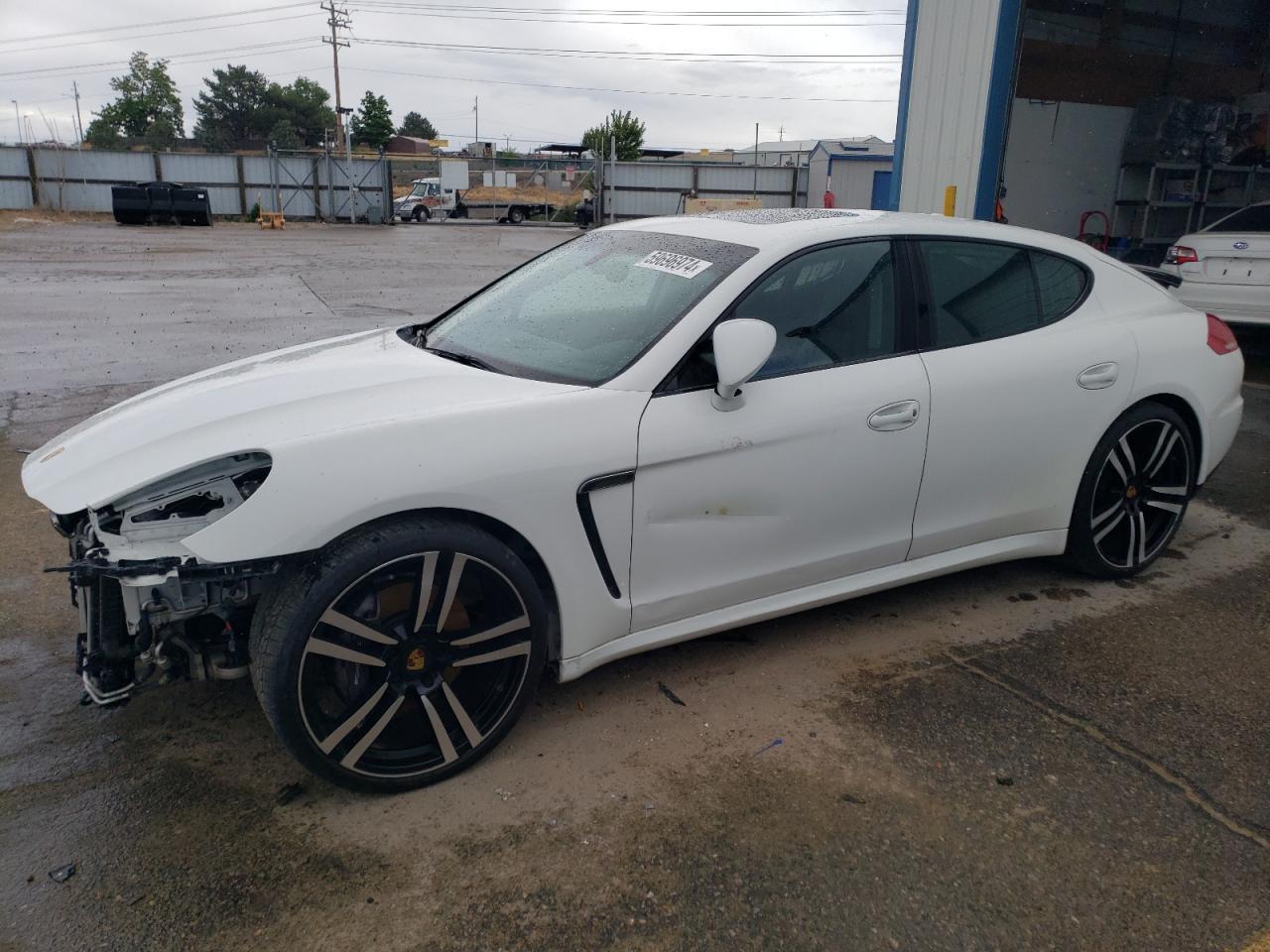 WP0AA2A7XFL007425 2015 Porsche Panamera 2