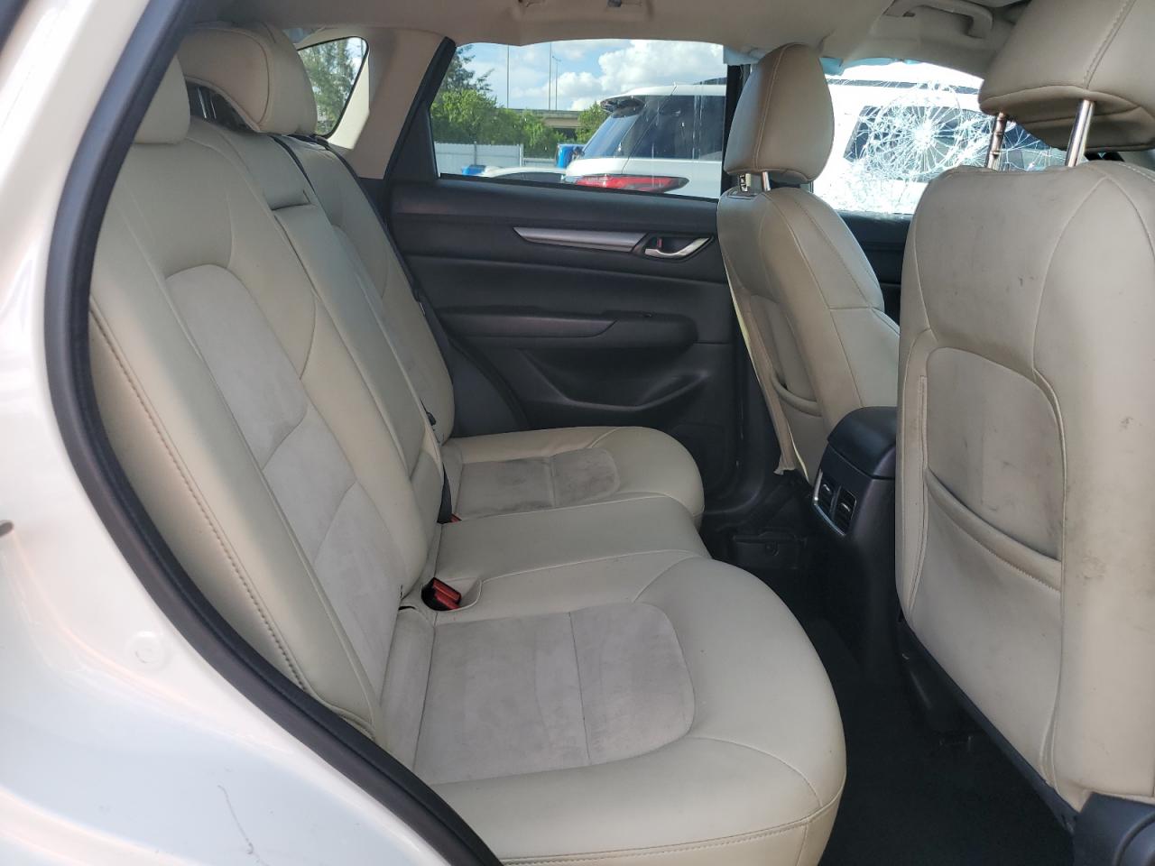 JM3KFACM9K0556572 2019 Mazda Cx-5 Touring