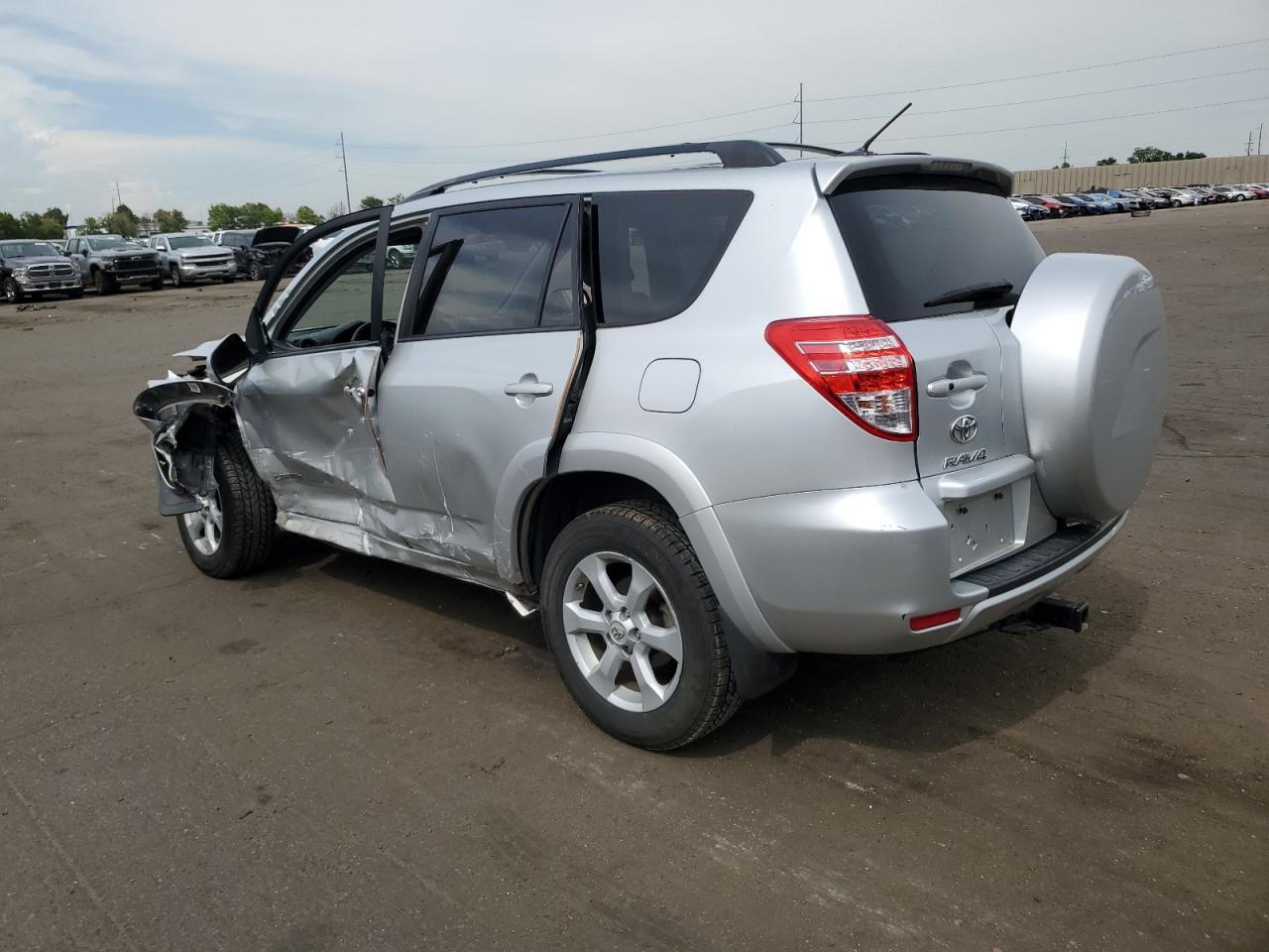 2T3DK4DV2BW050955 2011 Toyota Rav4 Limited