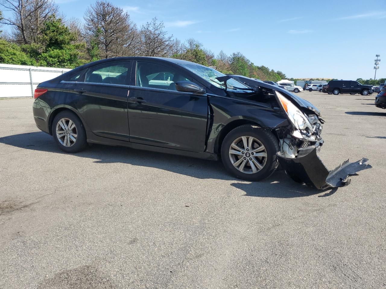 5NPEB4AC8BH202302 2011 Hyundai Sonata Gls