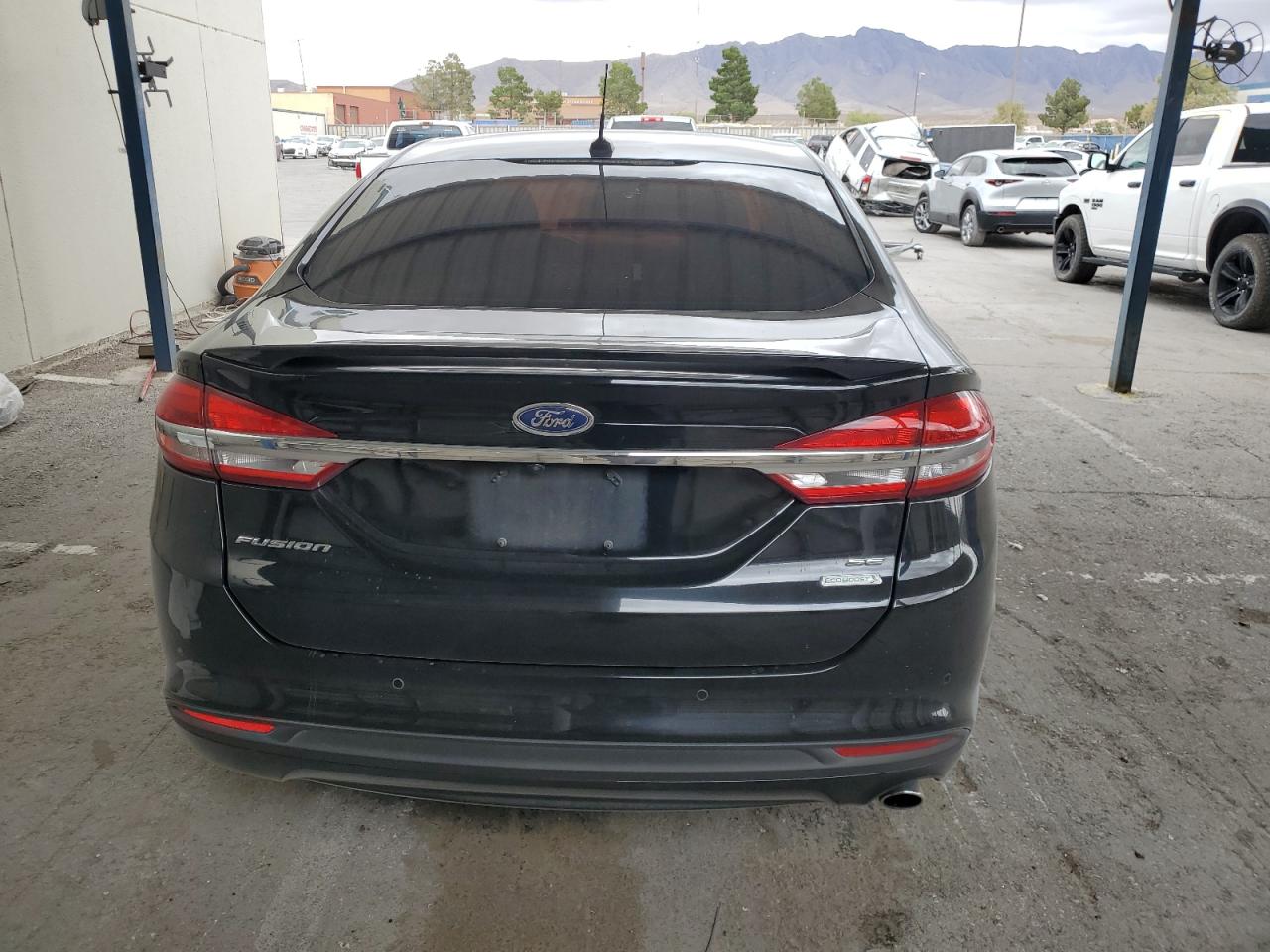 2018 Ford Fusion Se vin: 3FA6P0HD9JR257176