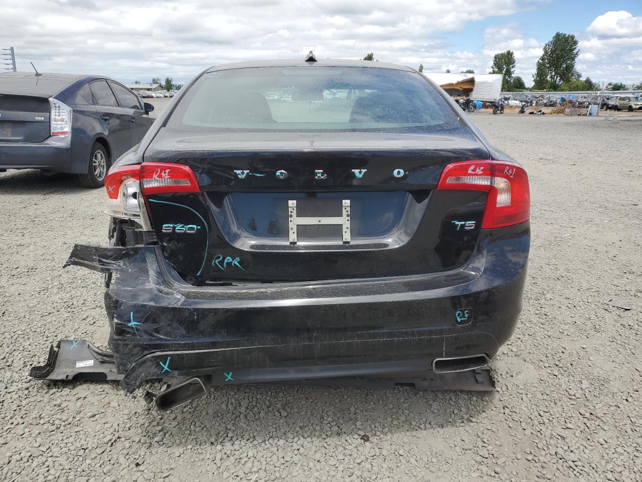 YV126MFJ1F2365714 2015 Volvo S60