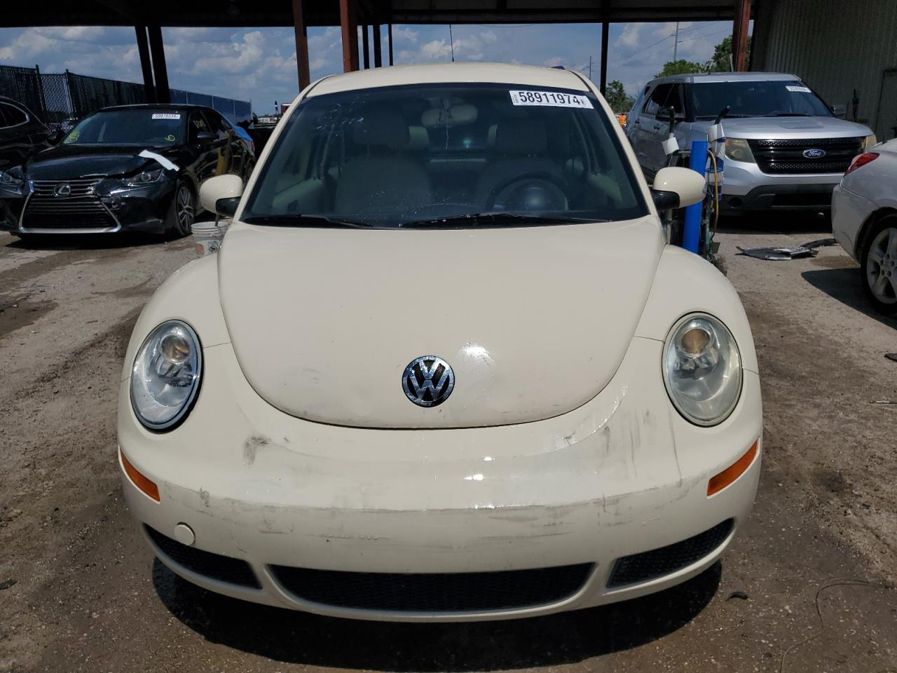 3VWPW31C38M520819 2008 Volkswagen New Beetle S