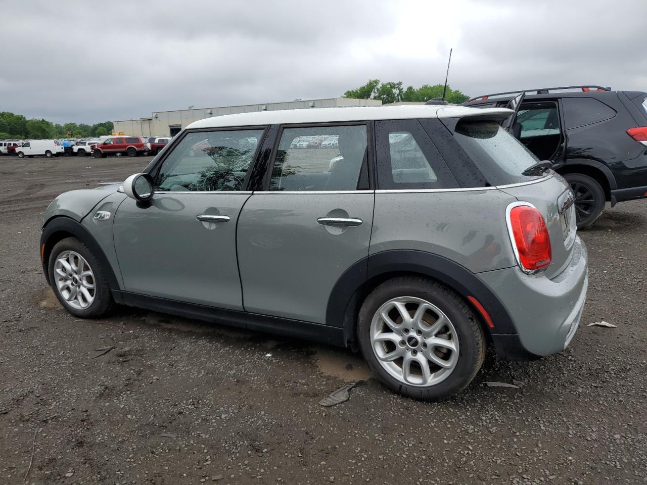 WMWXU3C52J2F50303 2018 Mini Cooper S