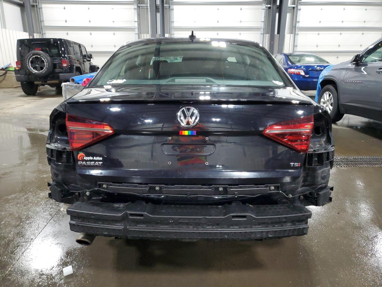 1VWAA7A30JC039879 2018 Volkswagen Passat S