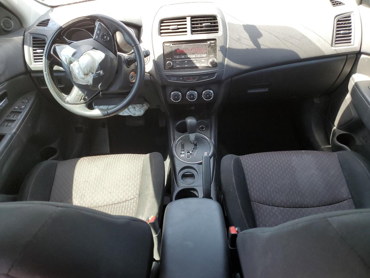 JA4AP3AU1HZ056095 2017 Mitsubishi Outlander Sport Es