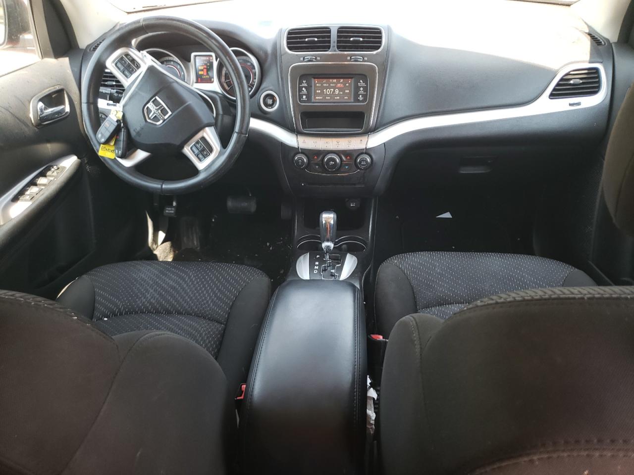 3C4PDCBB8KT836860 2019 Dodge Journey Se