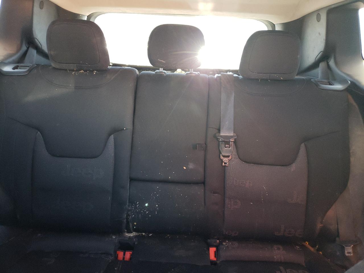 ZACCJABT7FPB91491 2015 Jeep Renegade Latitude