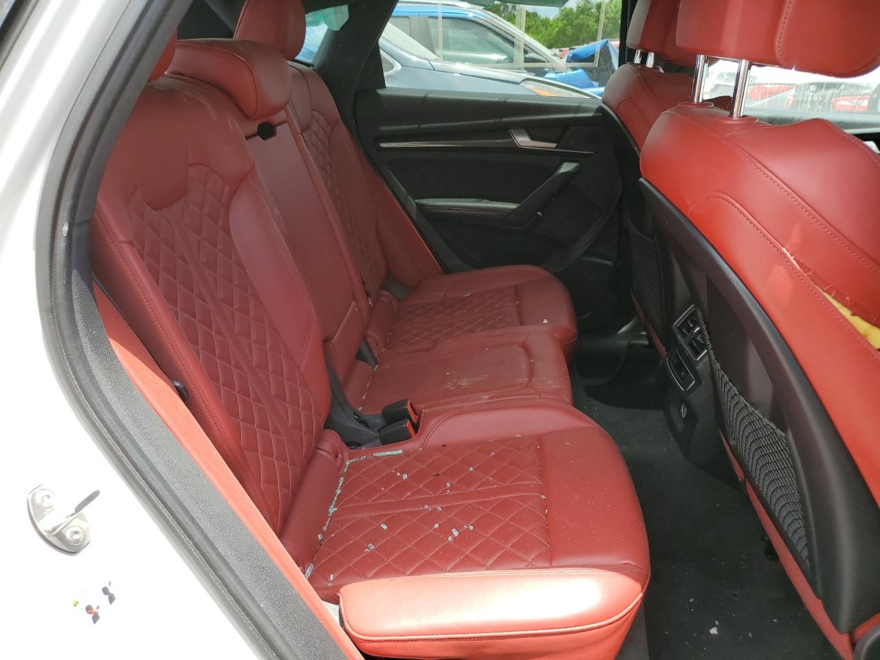 WA1A4AFY9J2086730 2018 Audi Sq5 Premium Plus