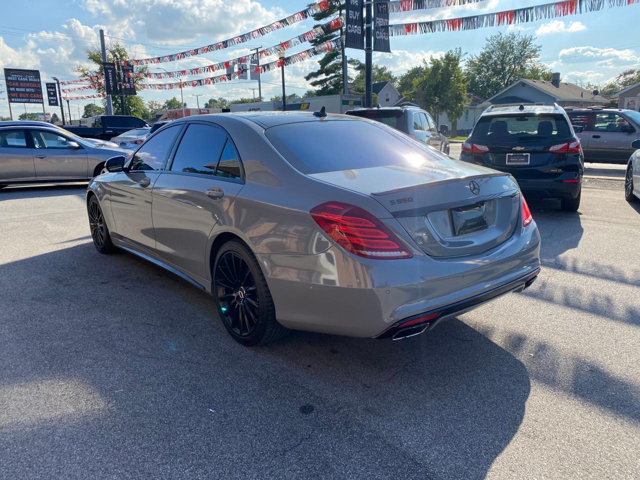 2015 Mercedes-Benz S 550 vin: WDDUG8CB9FA157026