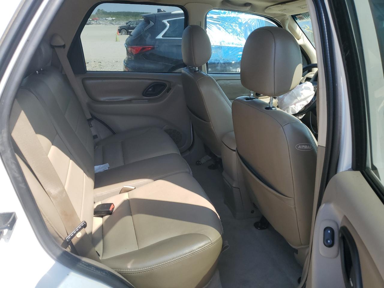 1FMCU93184KB68629 2004 Ford Escape Xlt